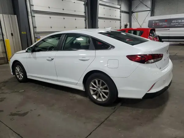 5NPE24AF6KH744234 2019 HYUNDAI SONATA - Image 2
