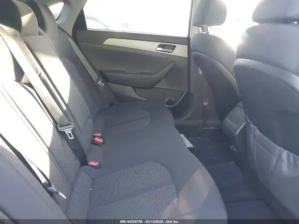 5NPE24AF6KH744864 2019 HYUNDAI SONATA - Image 8