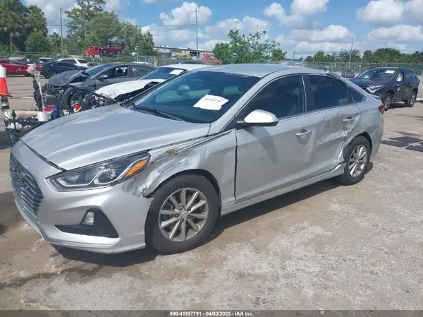 5NPE24AF6KH746694 2019 HYUNDAI SONATA - Image 2