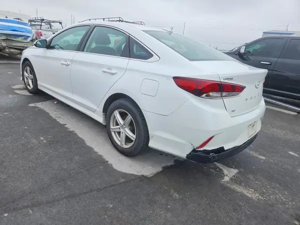 5NPE24AF6KH746923 2019 HYUNDAI SONATA - Image 2