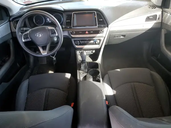 5NPE24AF6KH752396 2019 HYUNDAI SONATA - Image 8