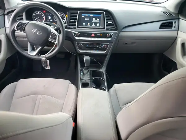 5NPE24AF6KH752592 2019 HYUNDAI SONATA - Image 8