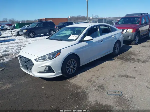 5NPE24AF6KH755864 2019 HYUNDAI SONATA - Image 2