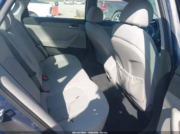 5NPE24AF6KH756920 2019 HYUNDAI SONATA - Image 8