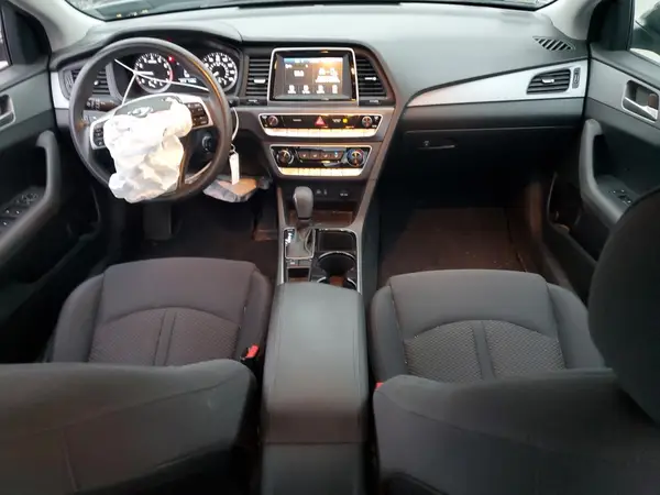 5NPE24AF6KH760319 2019 HYUNDAI SONATA - Image 8