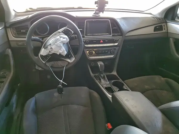 5NPE24AF6KH763950 2019 HYUNDAI SONATA - Image 8