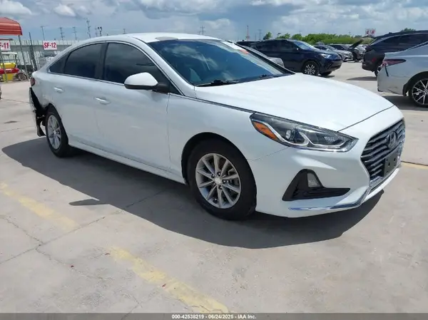 5NPE24AF6KH767688 2019 HYUNDAI SONATA - Image 1
