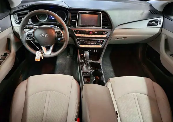 5NPE24AF6KH770011 2019 HYUNDAI SONATA - Image 8