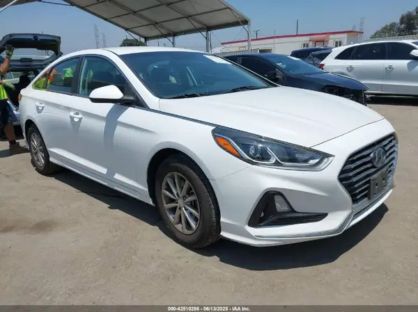 5NPE24AF6KH770543 2019 HYUNDAI SONATA - Image 1
