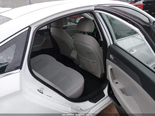 5NPE24AF6KH770672 2019 HYUNDAI SONATA - Image 8