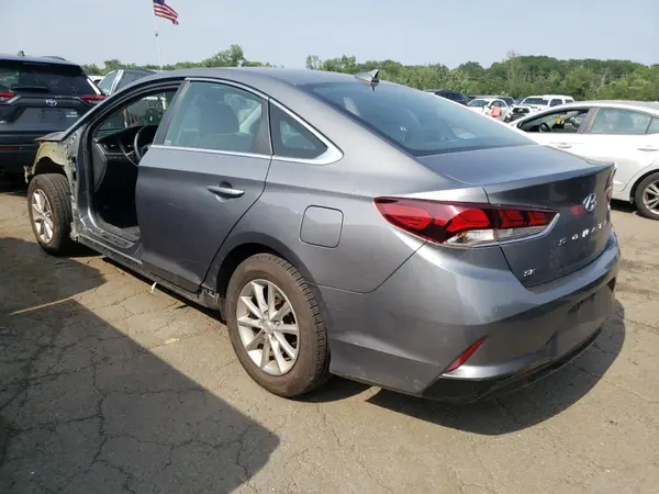 5NPE24AF6KH774043 2019 HYUNDAI SONATA - Image 2