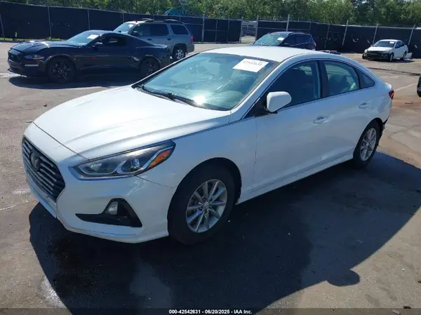 5NPE24AF6KH777069 2019 HYUNDAI SONATA - Image 2