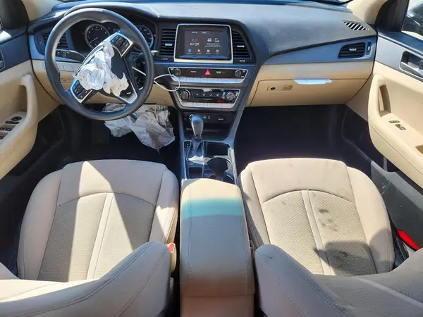 5NPE24AF6KH779128 2019 HYUNDAI SONATA - Image 8