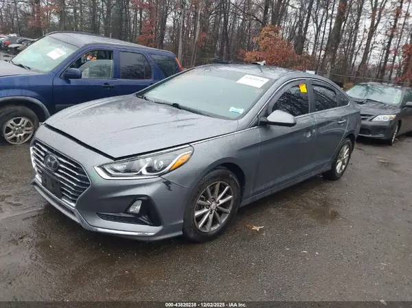 5NPE24AF6KH780215 2019 HYUNDAI SONATA - Image 2