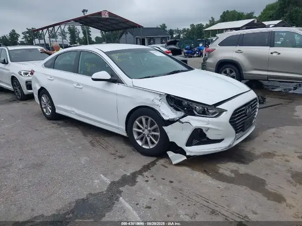 5NPE24AF6KH782935 2019 HYUNDAI SONATA - Image 1