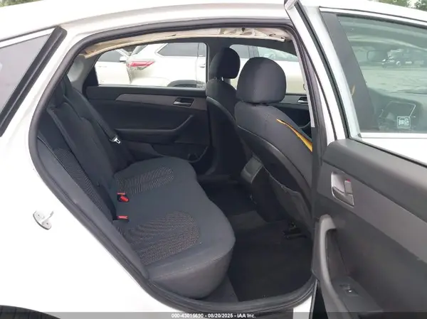 5NPE24AF6KH782935 2019 HYUNDAI SONATA - Image 8