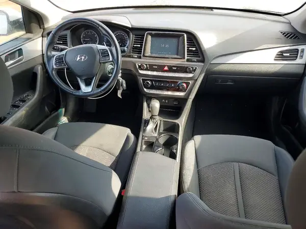5NPE24AF6KH789528 2019 HYUNDAI SONATA - Image 8