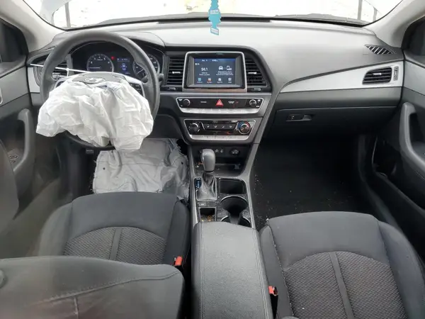 5NPE24AF6KH790484 2019 HYUNDAI SONATA - Image 8