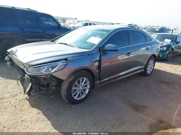 5NPE24AF6KH791795 2019 HYUNDAI SONATA - Image 2