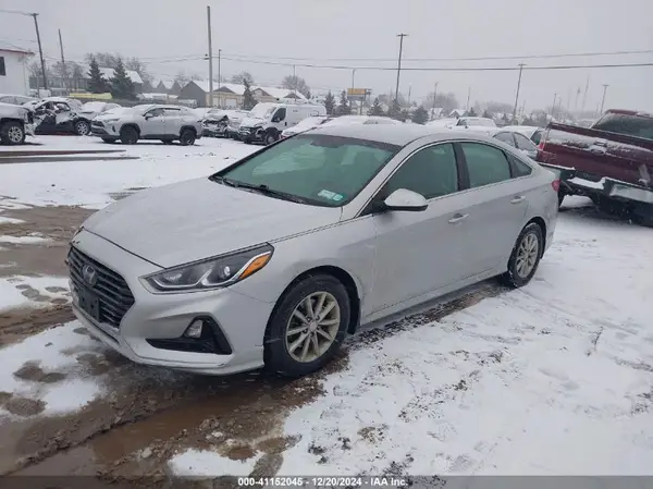 5NPE24AF6KH796530 2019 HYUNDAI SONATA - Image 2