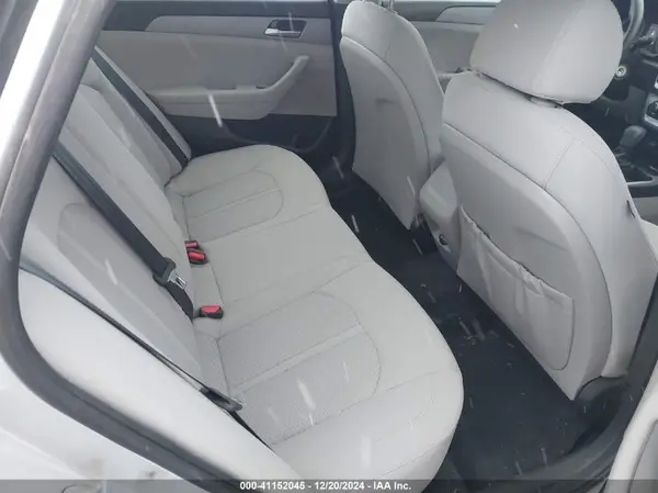 5NPE24AF6KH796530 2019 HYUNDAI SONATA - Image 8