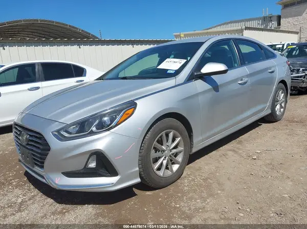 5NPE24AF6KH796656 2019 HYUNDAI SONATA - Image 2
