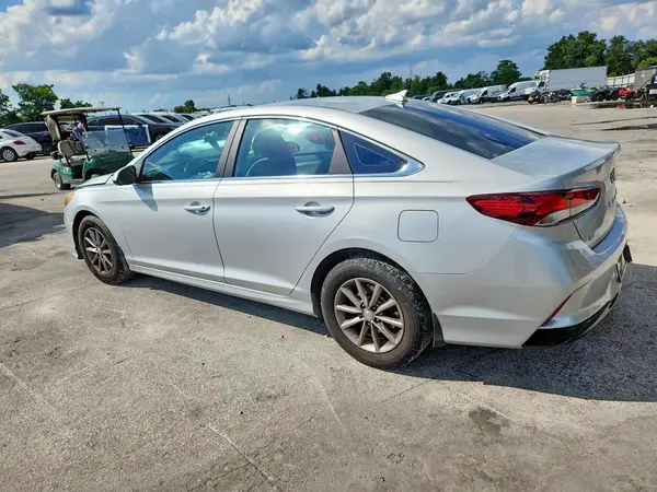 5NPE24AF6KH798102 2019 HYUNDAI SONATA - Image 2