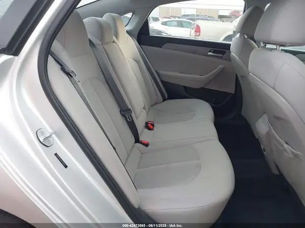 5NPE24AF6KH798939 2019 HYUNDAI SONATA - Image 8
