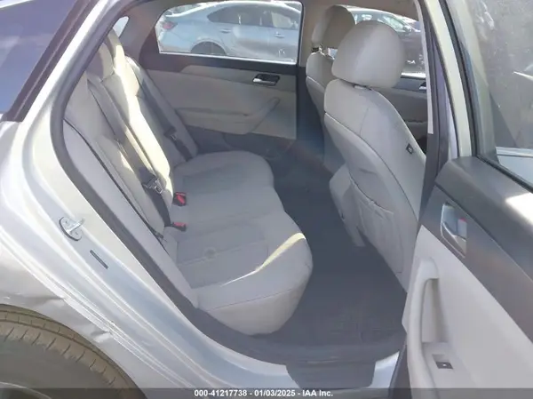 5NPE24AF6KH800351 2019 HYUNDAI SONATA - Image 8
