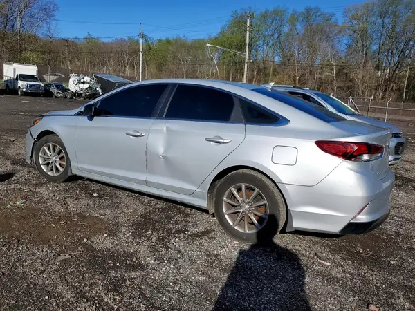 5NPE24AF6KH803718 2019 HYUNDAI SONATA - Image 2