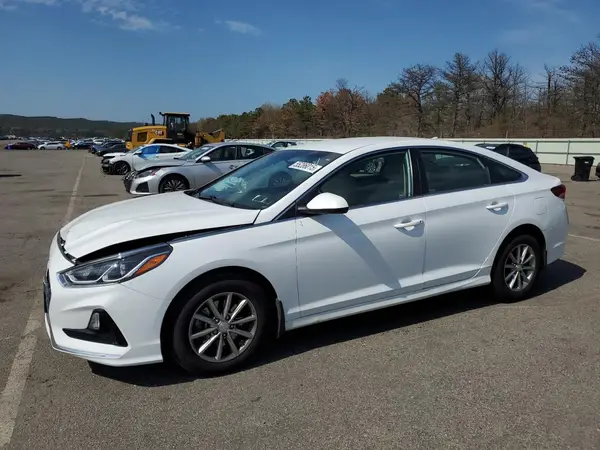 5NPE24AF6KH806070 2019 HYUNDAI SONATA - Image 1