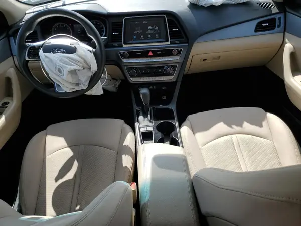5NPE24AF6KH806070 2019 HYUNDAI SONATA - Image 8