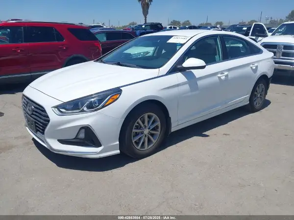 5NPE24AF6KH807946 2019 HYUNDAI SONATA - Image 2