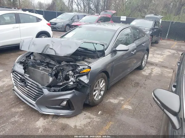 5NPE24AF6KH810877 2019 HYUNDAI SONATA - Image 2