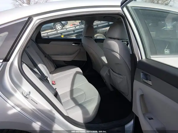 5NPE24AF6KH813407 2019 HYUNDAI SONATA - Image 8