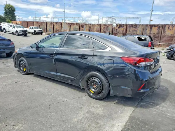 5NPE24AF6KH813424 2019 HYUNDAI SONATA - Image 2