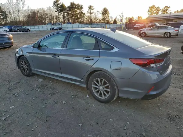 5NPE24AF6KH817070 2019 HYUNDAI SONATA - Image 2
