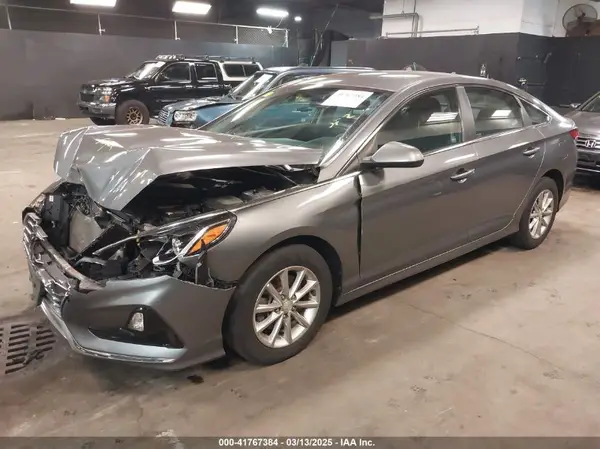 5NPE24AF6KH817599 2019 HYUNDAI SONATA - Image 2