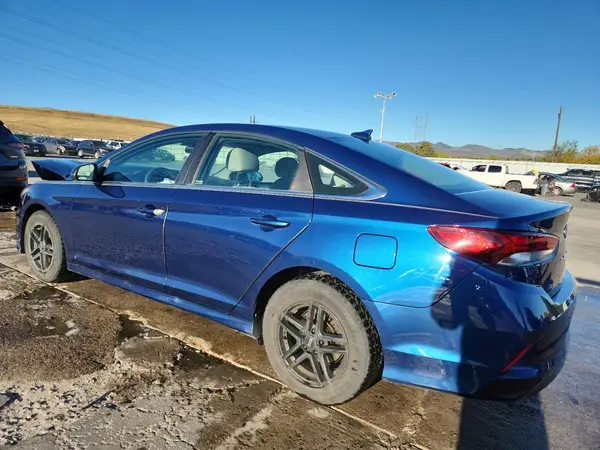 5NPE24AF6KH819661 2019 HYUNDAI SONATA - Image 2