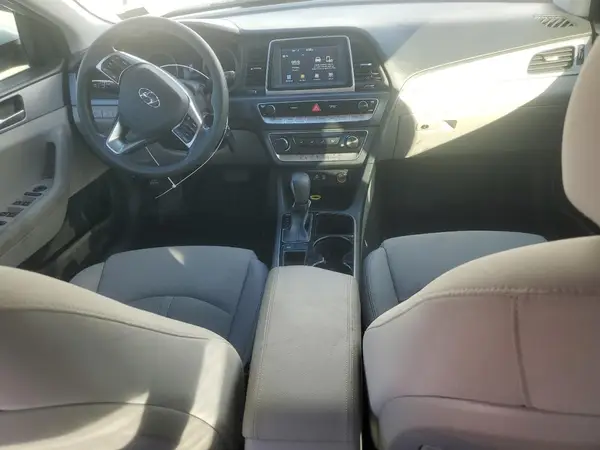 5NPE24AF6KH819708 2019 HYUNDAI SONATA - Image 8
