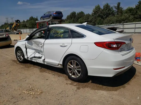 5NPE24AF7GH261472 2016 HYUNDAI SONATA - Image 2
