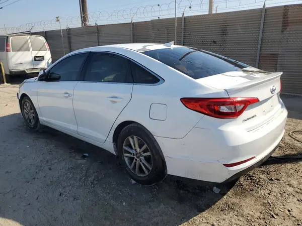 5NPE24AF7GH261486 2016 HYUNDAI SONATA - Image 2