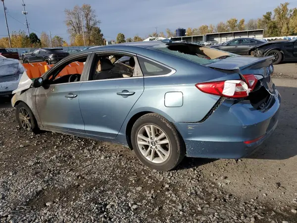 5NPE24AF7GH269300 2016 HYUNDAI SONATA - Image 2