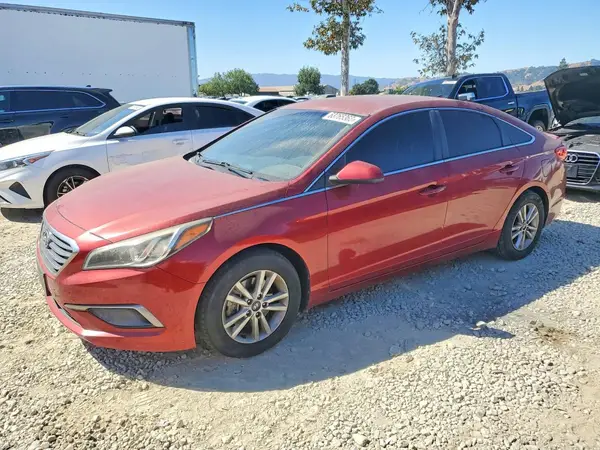 5NPE24AF7GH269703 2016 HYUNDAI SONATA - Image 1