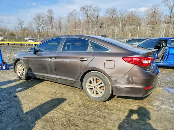 5NPE24AF7GH270379 2016 HYUNDAI SONATA - Image 2