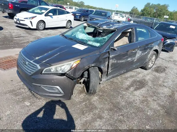 5NPE24AF7GH274240 2016 HYUNDAI SONATA - Image 2