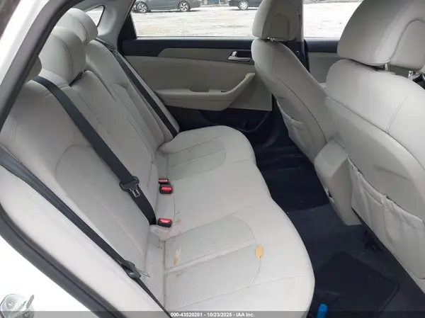 5NPE24AF7GH276585 2016 HYUNDAI SONATA - Image 8