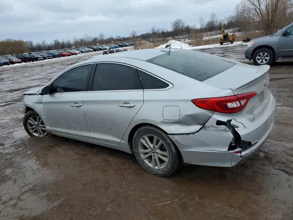 5NPE24AF7GH277977 2016 HYUNDAI SONATA - Image 2