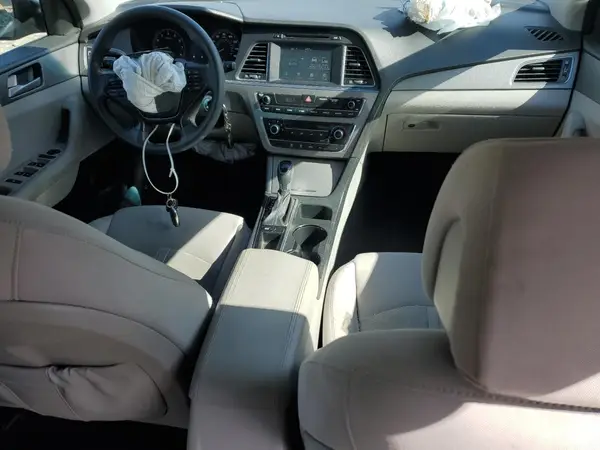 5NPE24AF7GH281012 2016 HYUNDAI SONATA - Image 8