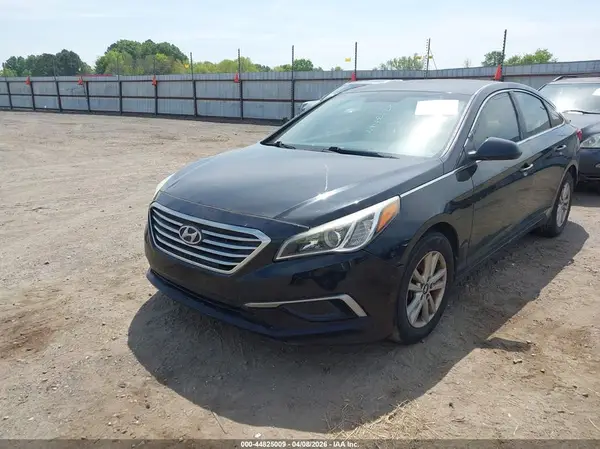 5NPE24AF7GH281320 2016 HYUNDAI SONATA - Image 2